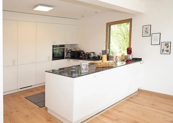 Luxus-Anwesen Mit Charme - Ganzes Haus Mit Garten