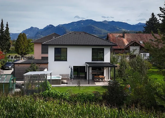 Luxus-Anwesen Mit Charme - Ganzes Haus Mit Garten
